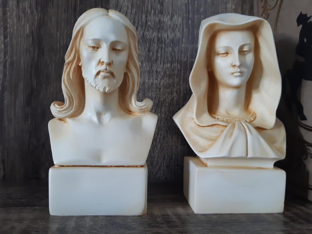 Set Jesus Christ And Mary Mother Bust Statue Made Of Alabaster