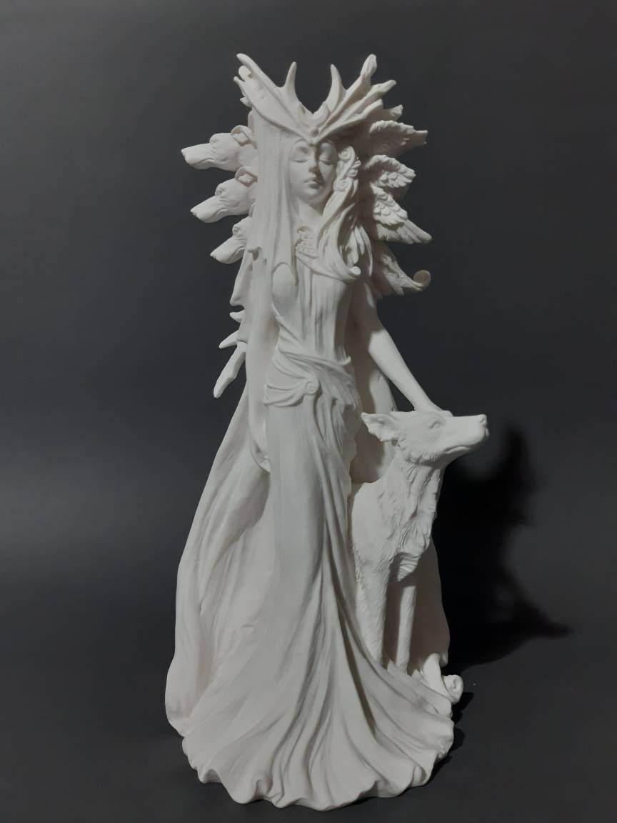 Hecate Goddess Of Magic Statue Handmade Sculpture 25cm
