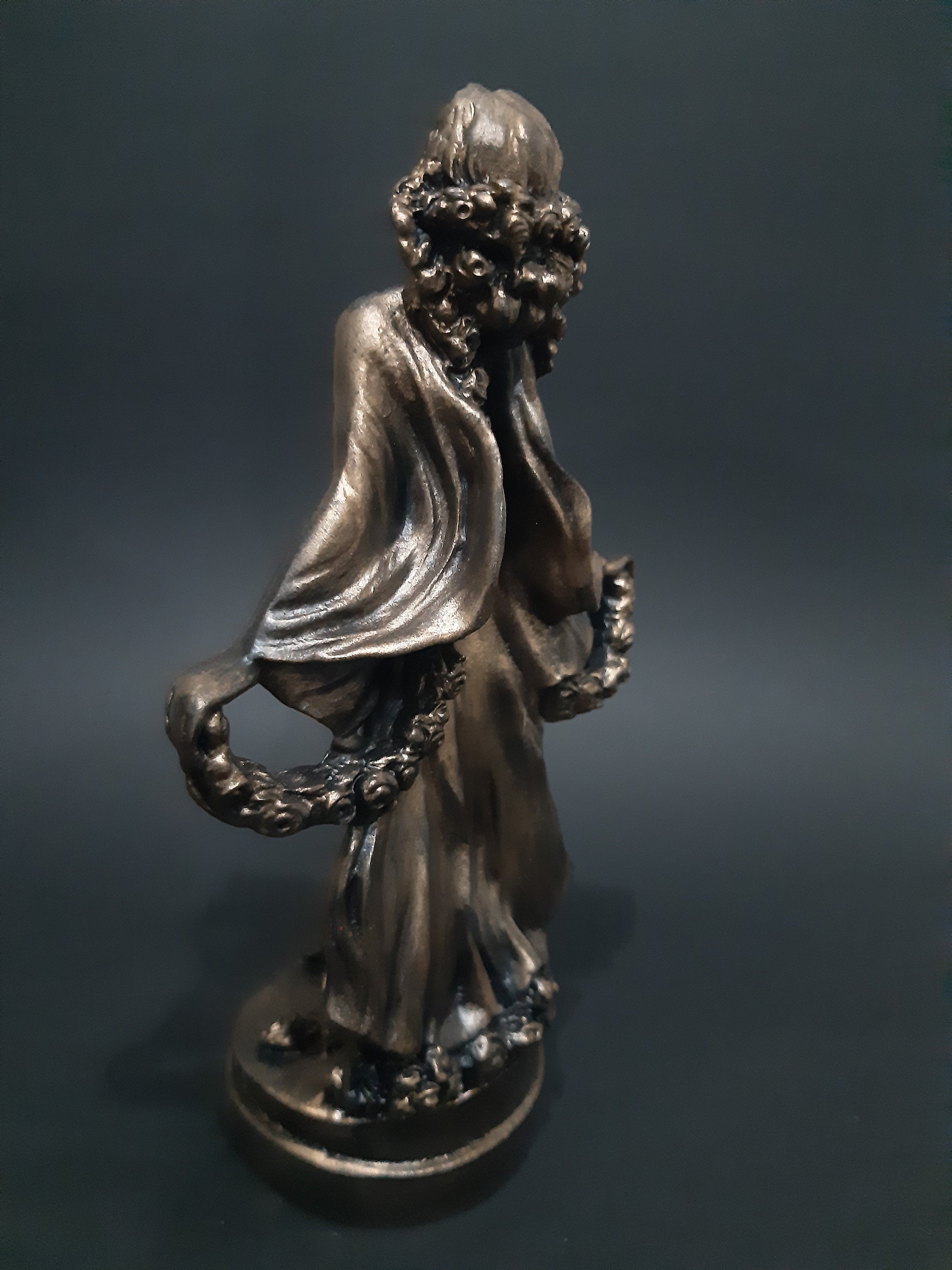 Nude Aphrodite Goddess Statue Made Of Alabaster on Luulla