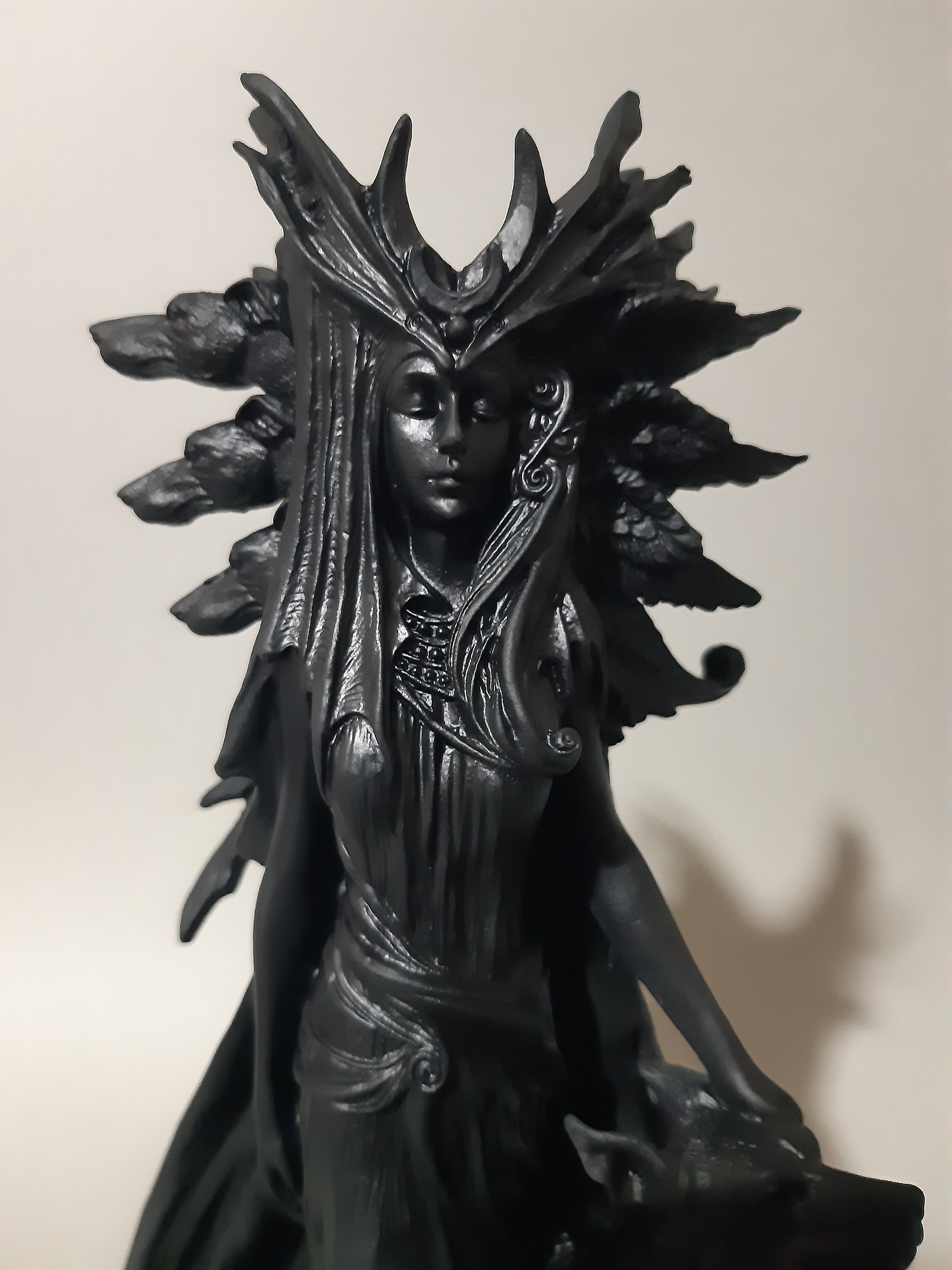 Hecate Goddess Of Magic Black Statue Handmade Sculpture 25cm on Luulla